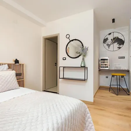 Apartment Urbi Et Orbi 2 Split