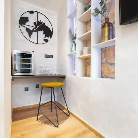 Apartment Urbi Et Orbi 2